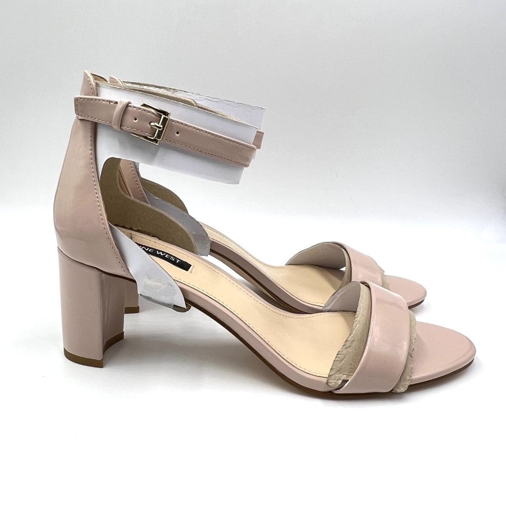 Nine West Size 11 Beige Nude Natural Faux Patent Leather Heels Sandals Shoes